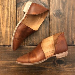 Free People Royale Flat